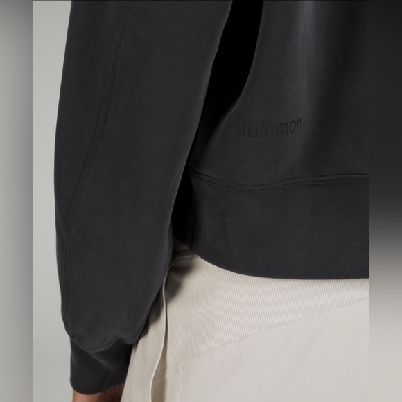 Lululemon Softstreme Perfectly Oversized Cropped Crew Sweater - Women’s US4 - Picture 3 of 7